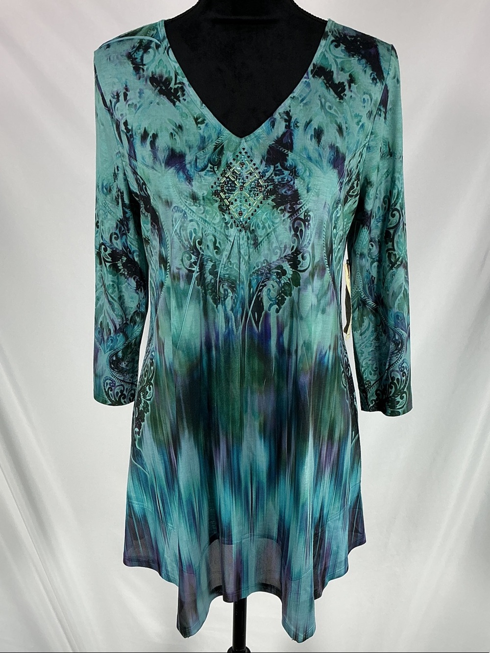 One World Camo Tie Dye Sharkbite Tunic M NWT Rhinestone Handkerchief Bling Top